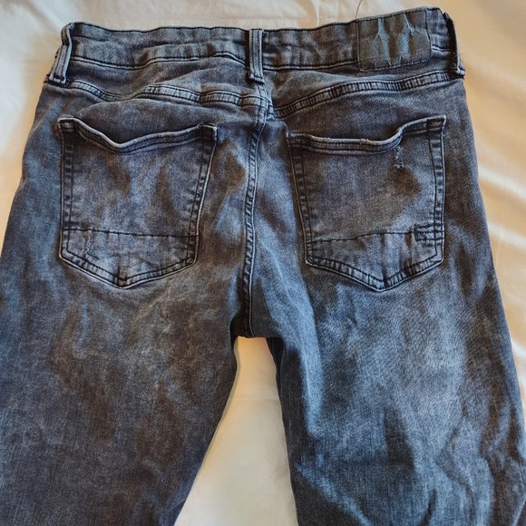 Aeropostale Skinny ripped 32.32 (Distressed) (Grey/White Wash) Used - Picture 3 of 5